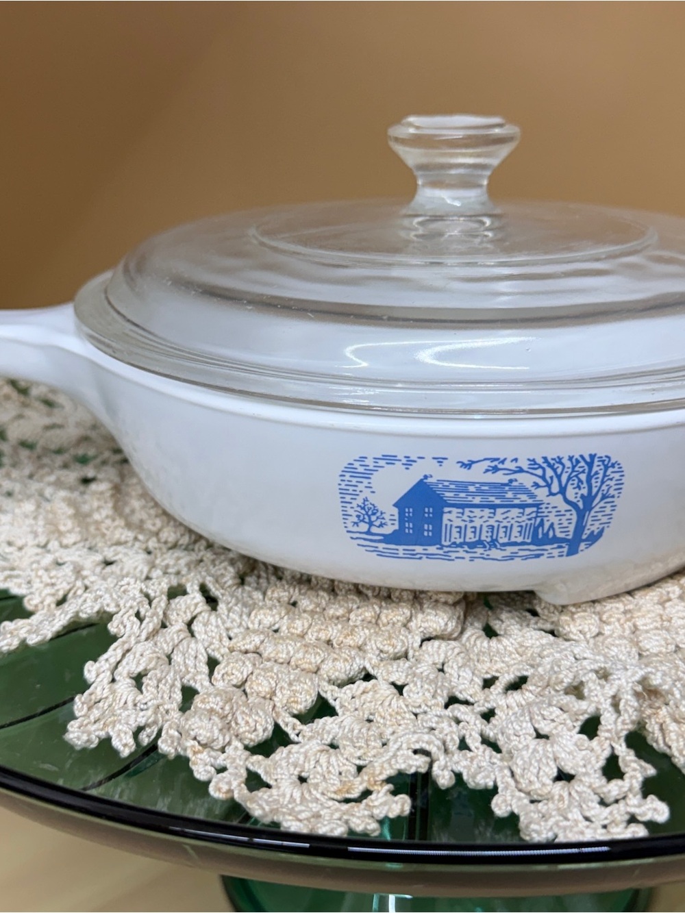 Vintage CorningWare Amana Radarange Blue Colonial House Skillet Lid (73)